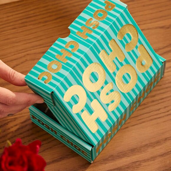 NIB LUSH Posh Chocolate Gift Set - Picture 5 of 7